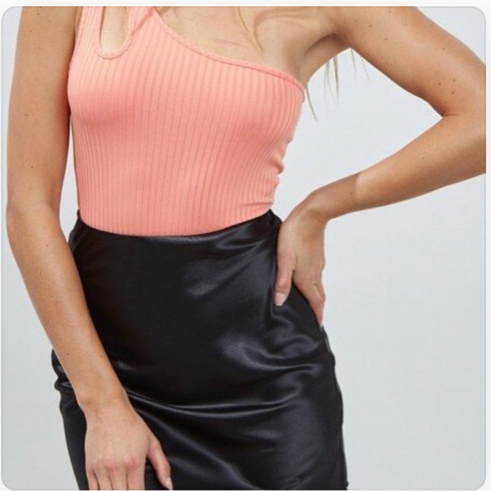 BLUE BLUSH Cutout Bodysuit